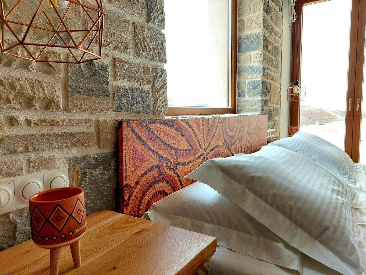 Phaestias Terra Villas Каламаки Экстерьер фото